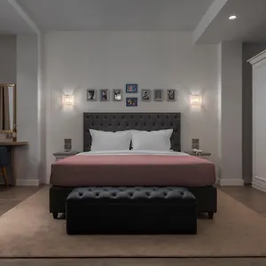 No 39 Svolou Apartment